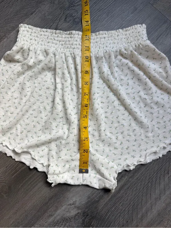 Aéropostale Floral Pull On Shorts Elastic Waist Lettuce Trim Medium - Image 6
