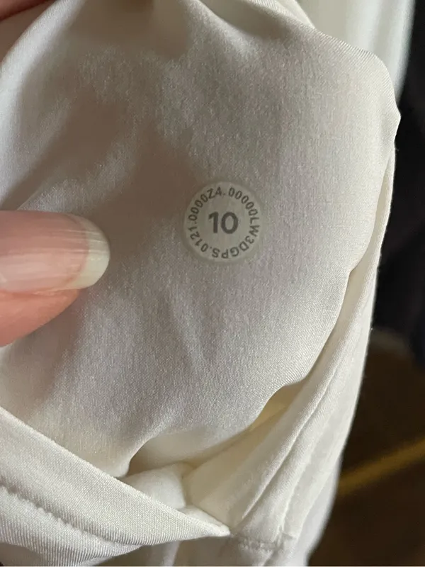 Lululemon Ivory Lululemon In the Moment Tunic Shirt Size 10‎ - Image 14