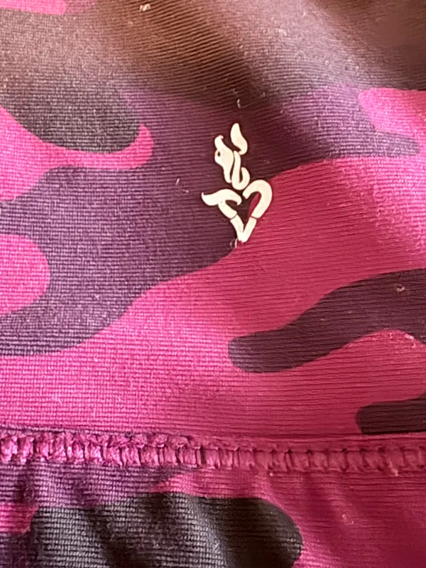 Torrid Active Plum and Black Camo Sports Bra Size 2X - Image 5