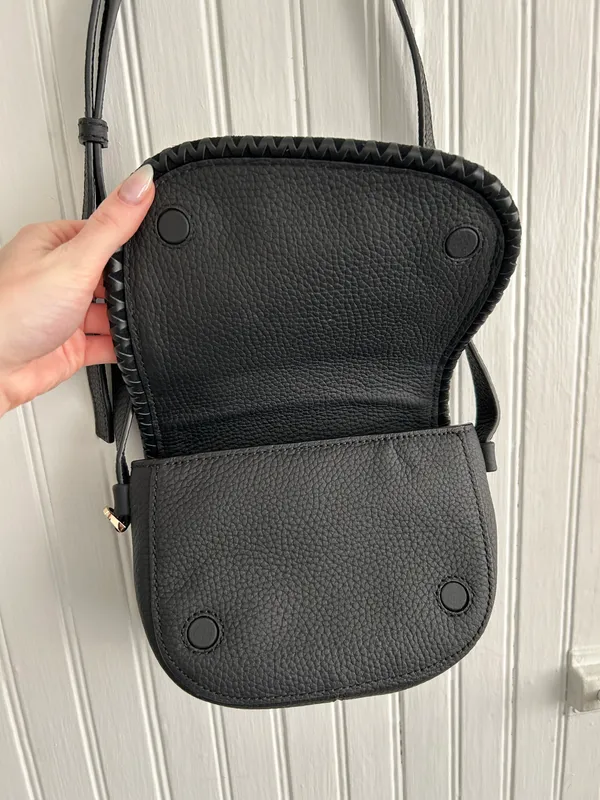 Kate Spade Black Crossbody - Image 3