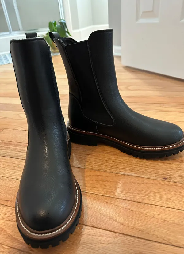 MIA Boots - Image 2