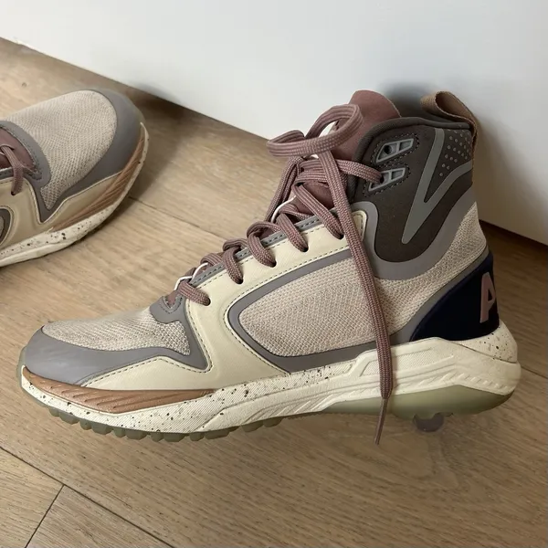 APL Techloom Defender Sneakers Hi Top Women's Size 6 Tan Brown Plum - Image 7