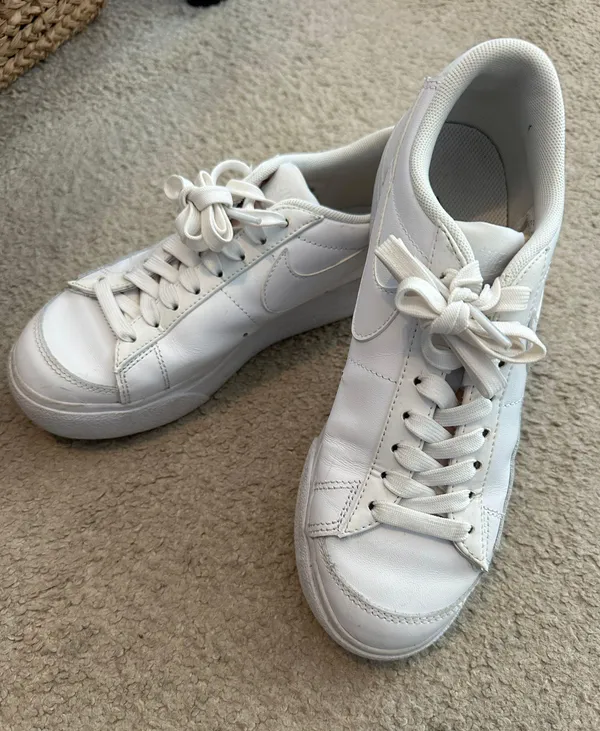 Nike Blazers - Image 2