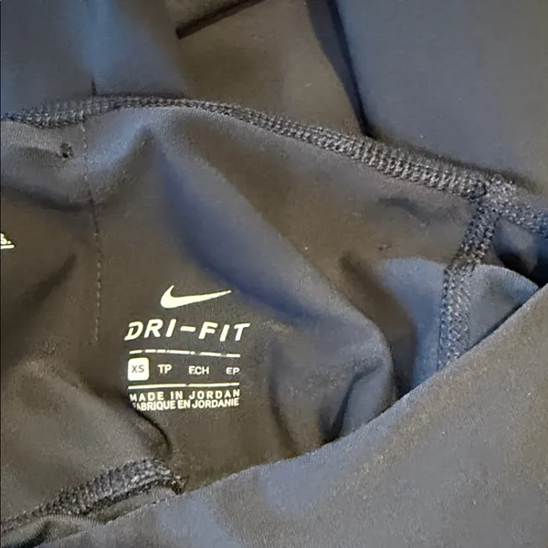 Nike Women’s Black Leggings Dri- Fit Size XS‎ - Image 5