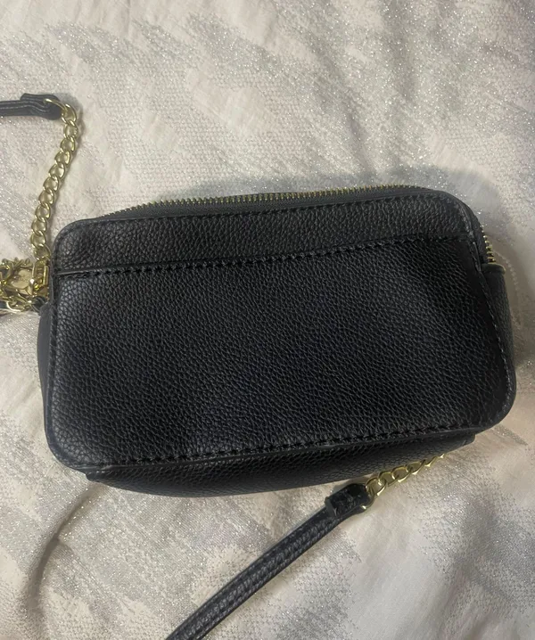 Liz Claiborne Black Crossbody Bag - Image 7