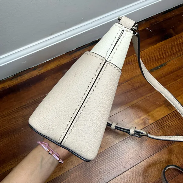 kate spade Cream and Light Beige Two-Tone Crossbody Bag - Image 3