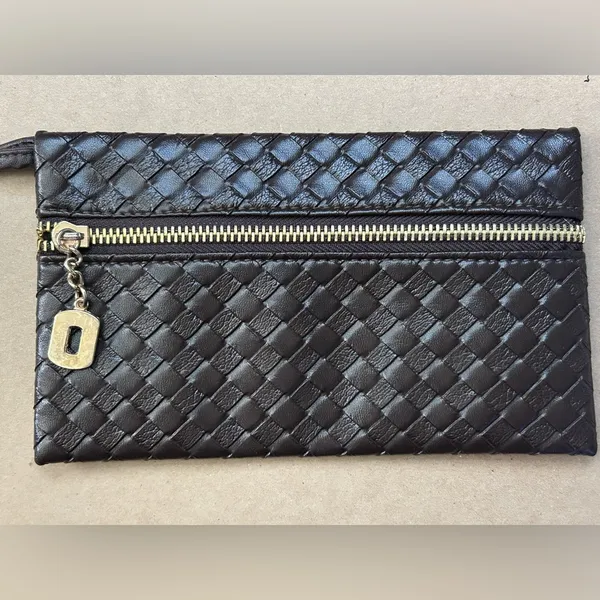 Dark Brown Woven Wristlet Wallet with Gold Zipper Faux Leather Brand New - Image 3