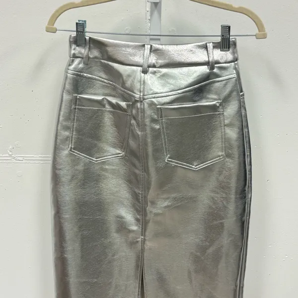 NWT 7 For All Mankind Women's‎ Midi Pencil Skirt Size XS Silver Metallic Pockets - Image 5