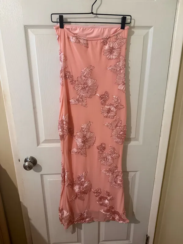 OYS Pink Floral Embroidered Strapless Midi Maxi Dress Size M NWT - Image 5