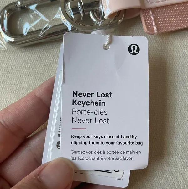 Lululemon Never Lost Keychain Wordmark - Pink Moist/Silver - Image 6