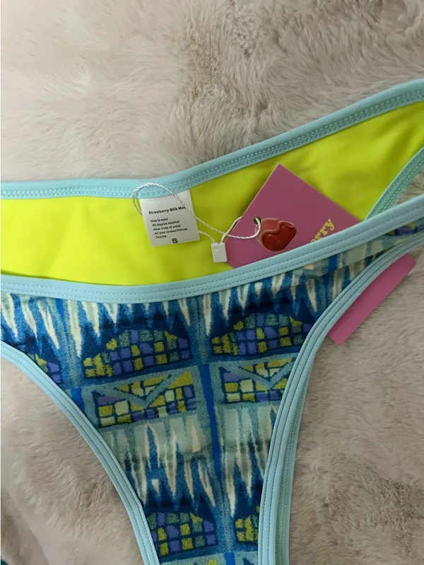 Strawberry milk mob bikini bottom Blue - Image 3