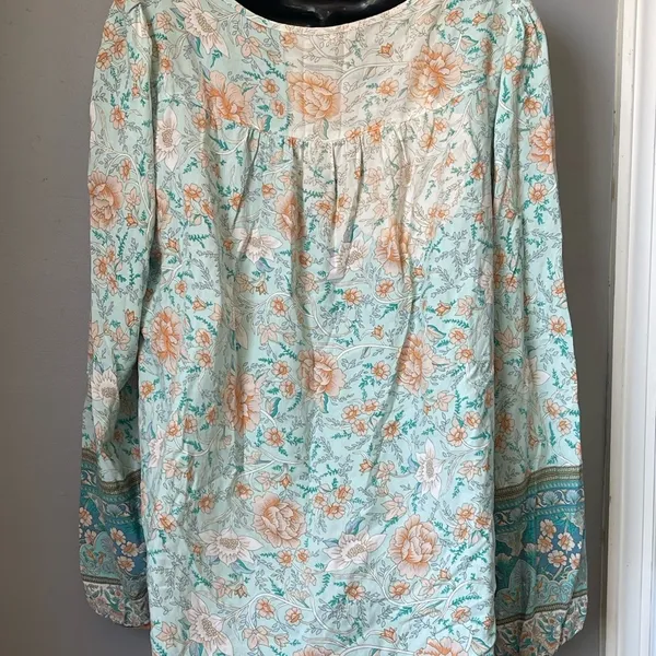 Relaxed Blue floral Blouse with Tie Front and Bib Collar bishop sleeves - Image 2
