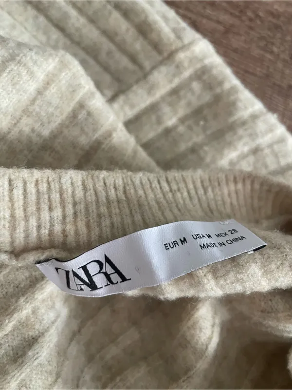 Zara Cream Ribbed Wool Blend Henley Sweater Size Medium - Image 4