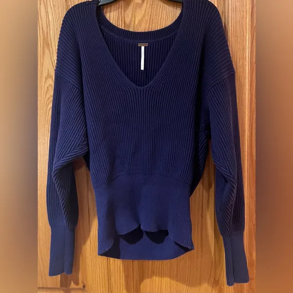 Free People‎ Navy Blue Allure Rib Knit Slouchy V-Neck Pullover Sweater Size XS - Image 8