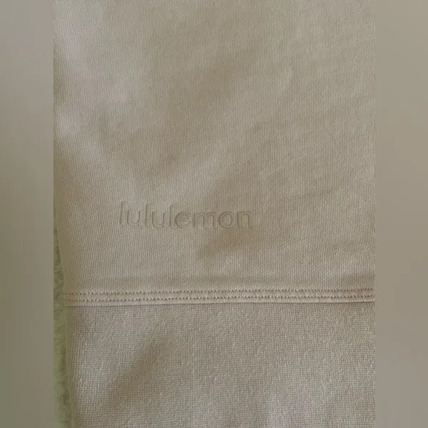 Lululemon Perfectly Oversized Crew - Image 4