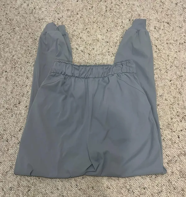 Lululemon Chambray joggers - Image 3