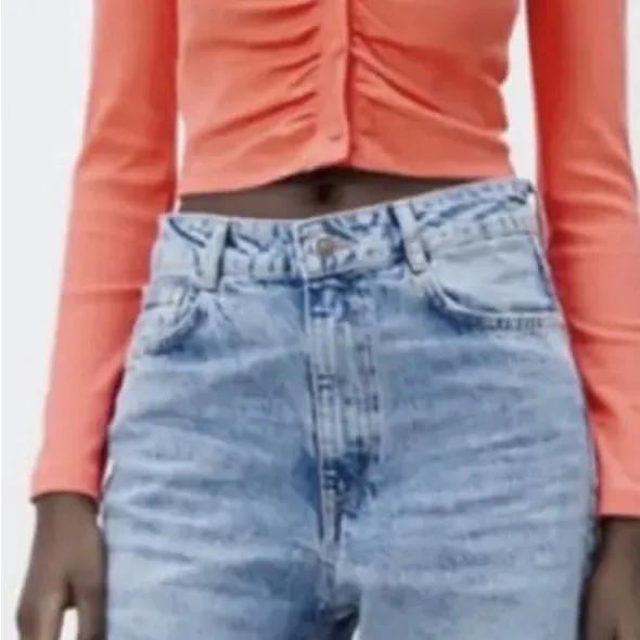 Zara Coral Button-Up Knit Top - Image 3