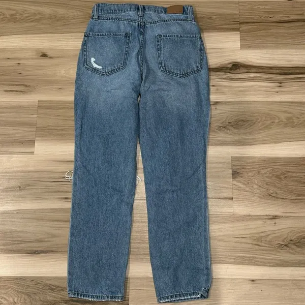 Aero Distressed Mom Jeans Women’s 4 - Image 4