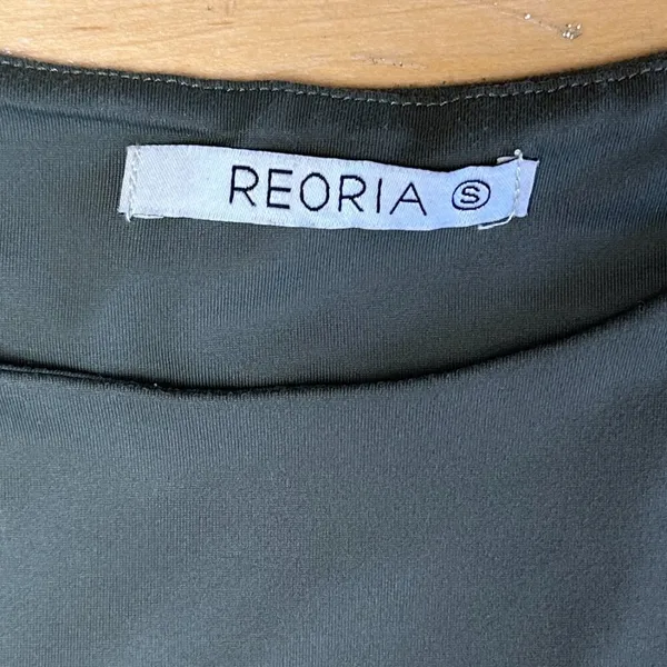 REORIA DOuble Layer Smoothing High Neck Crop Top Size Small Olive Green - Image 3