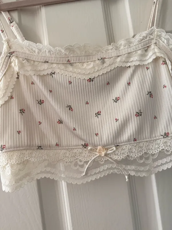 Coquette Dainty Cream Lace Trim Mini Floral Rosette Bow Cami Tank - Image 3