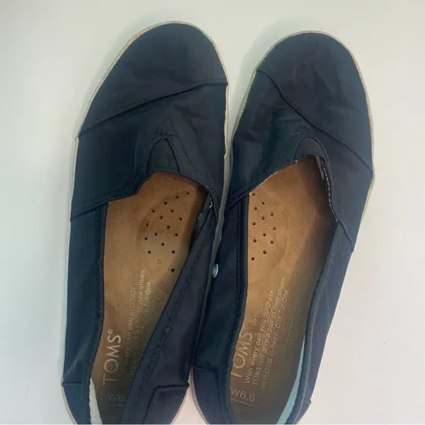 TOMS‎ Black Canvas Slip On Shoes Women's 6.5 - Image 3
