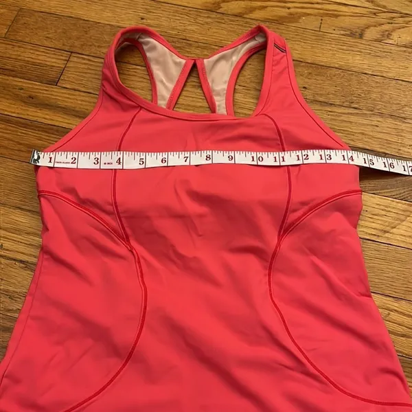 Athleta Energy Workout cycling tank‎ top size S - Image 8