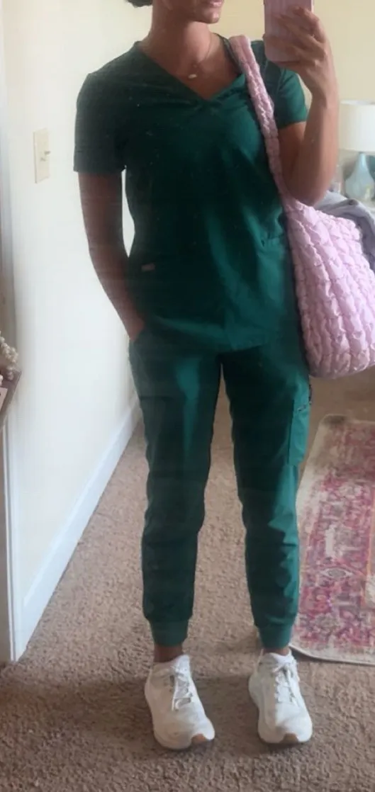 Figs Medical Healthcare Jogger Scrub Pants in Green Women's Size S - Image 2