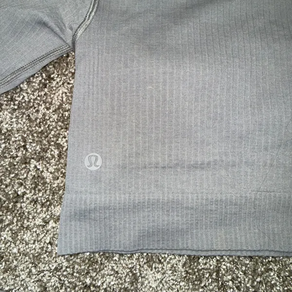 Lululemon Ebb‎ to Street Long Sleeve Women 4 Grey Excellent Ribbed Crop Top - Image 6