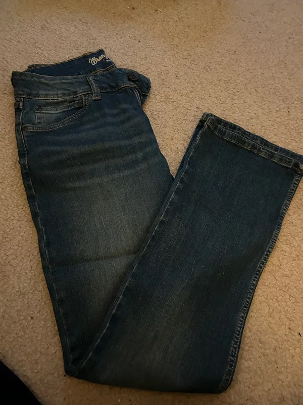 Wrangler Bootcut Jeans - Image 2