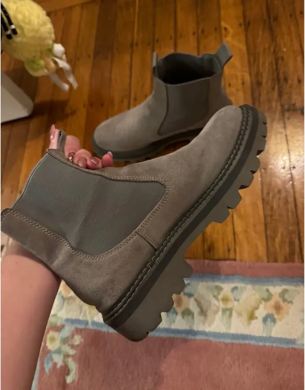 Waterproof Dolce Vita Chelsea Boots - Image 5