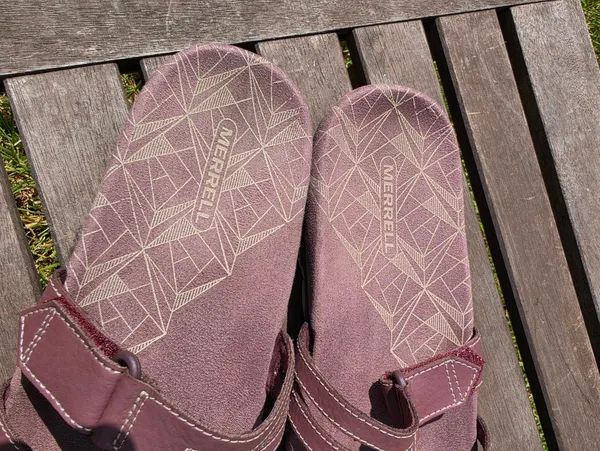 Merrell slide sandals Marron suede 2 Sized Shoes size 9 & 10 - Image 5