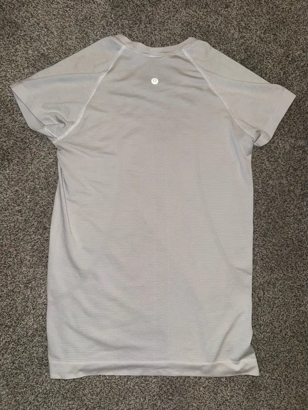Lululemon Swiftly Tech Short-Sleeve Shirt 2.0 - Image 2