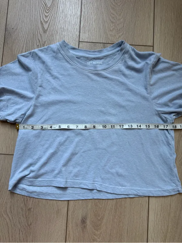 SET Active Crewneck Short Sleeve Baby Blue Baby Tee Medium 100% Cotton Crop Top - Image 7