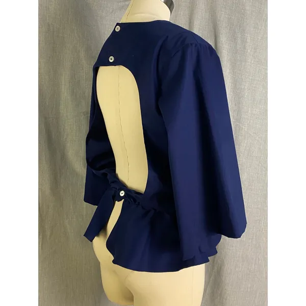 Toit‎ Volant Navy Open Back Peplum Blouse Bell Sleeve Top M USA - Image 2