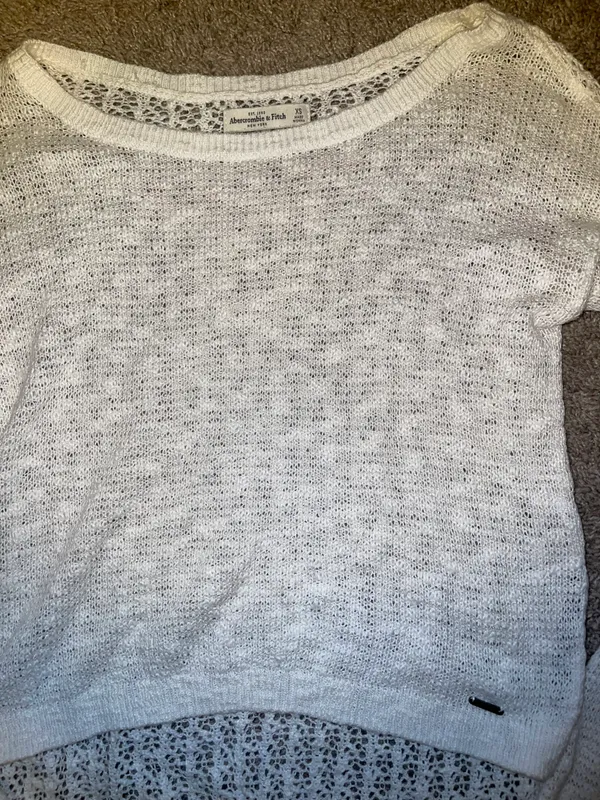 Abercrombie Sweater - Image 3