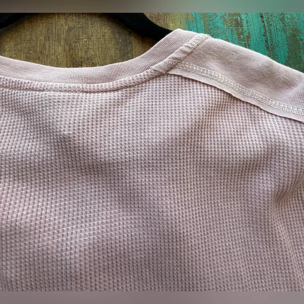 Wild Fable Light Pink Long Sleeve Crop Top - Image 7