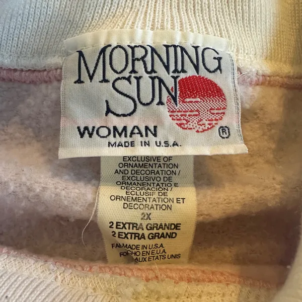Vintage Morning Sun Birdhouse Sweatshirt - Image 3