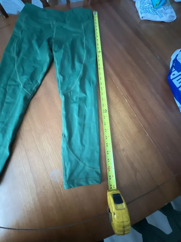 Zyia Active Women's Green High-Rise Athletic Leggings with Side Pockets - Image 2
