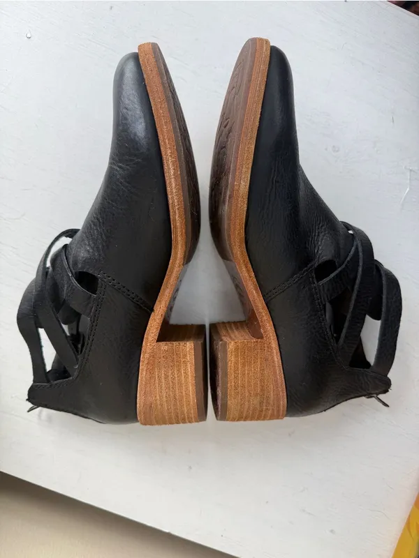 Kork-Ease Jardin Buckle Strap Black Leather Ankle Bootie Back Zip Size 7 - Image 7