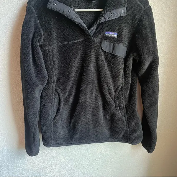 Patagonia Re-Tool Fleece Pullover Black - Image 3