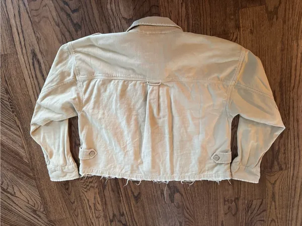 American Eagle Medium Cropped Button Down Oversized Jacket Tan Cut off Raw Edge - Image 3