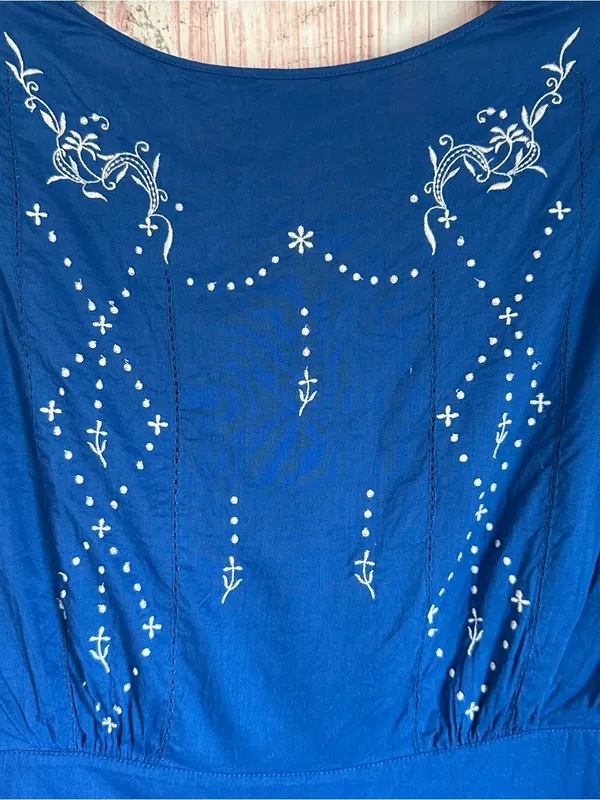 Anthropologie Lil Blue Scoop Neck White Embroidered Cap Sleeve Mini Dress Sz 4 - Image 11
