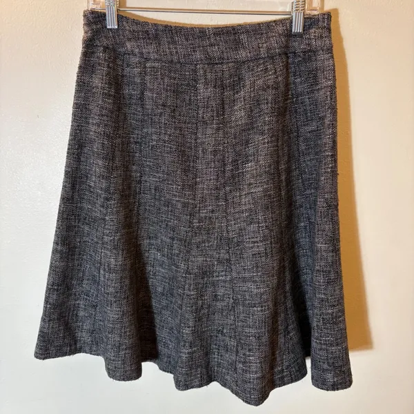 Ann Taylor Black White Tweed Flared A-Line‎ Skirt Size 6 Side Zip Lined Career - Image 2