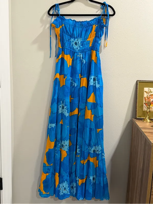 Hutch Anthropologie Size Medium Blue Floral Flynn Maxi Dress Resort Vacation - Image 2