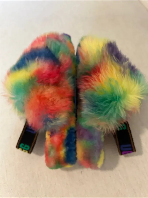 UGG Fluff Yeah Pride Slipper women's, Rainbow Tied dye, size 7, NEW with tags - Image 5
