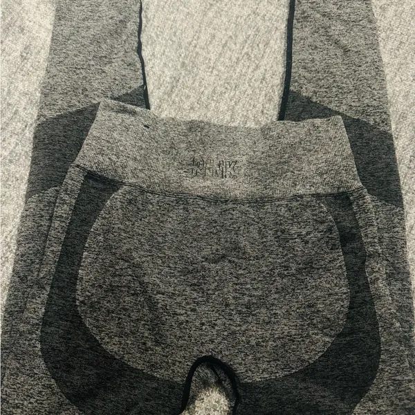 Tek Gear Gray and Black Athletic Top - Image 3