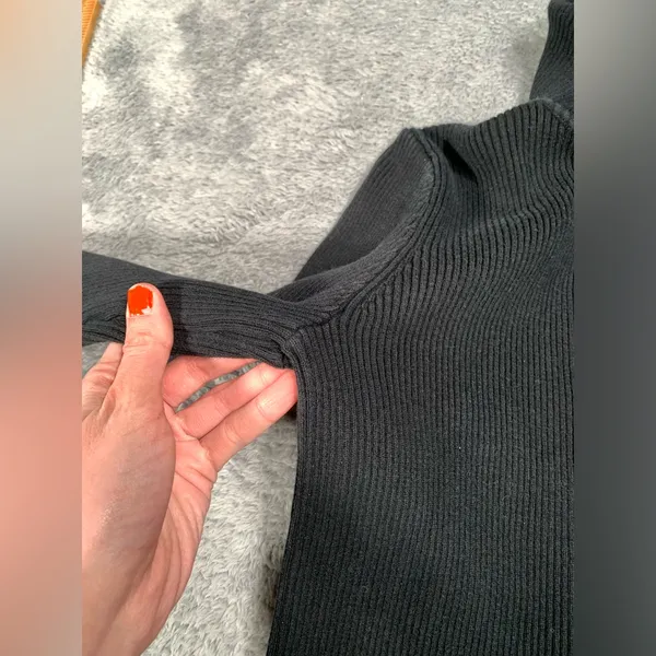 Lauren Ralph Lauren Black Turtleneck Sweater medium - Image 8