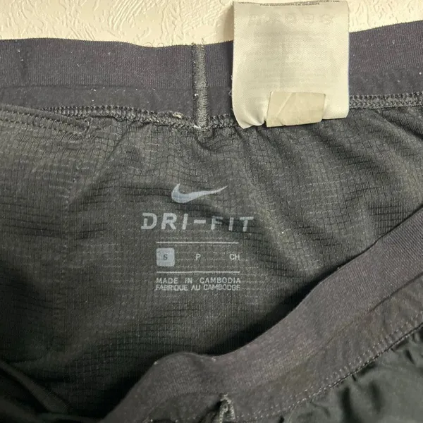 Nike Dri-FIT Black Running Shorts Reflective Logo Men’s Size Small - Image 3