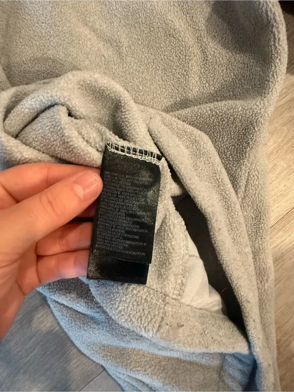 The North Face Women's Jacket Full Zip Fleece Polartec Gray & Black - Image 8