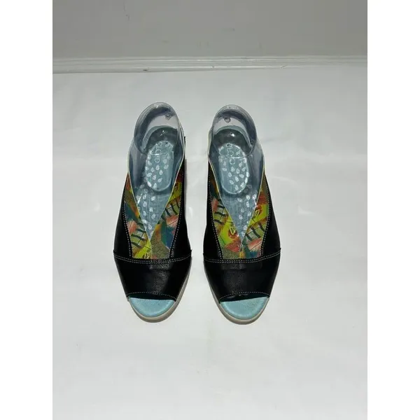 Cloud Brand Women's Wedge Sandals Size 7/38 - Image 2